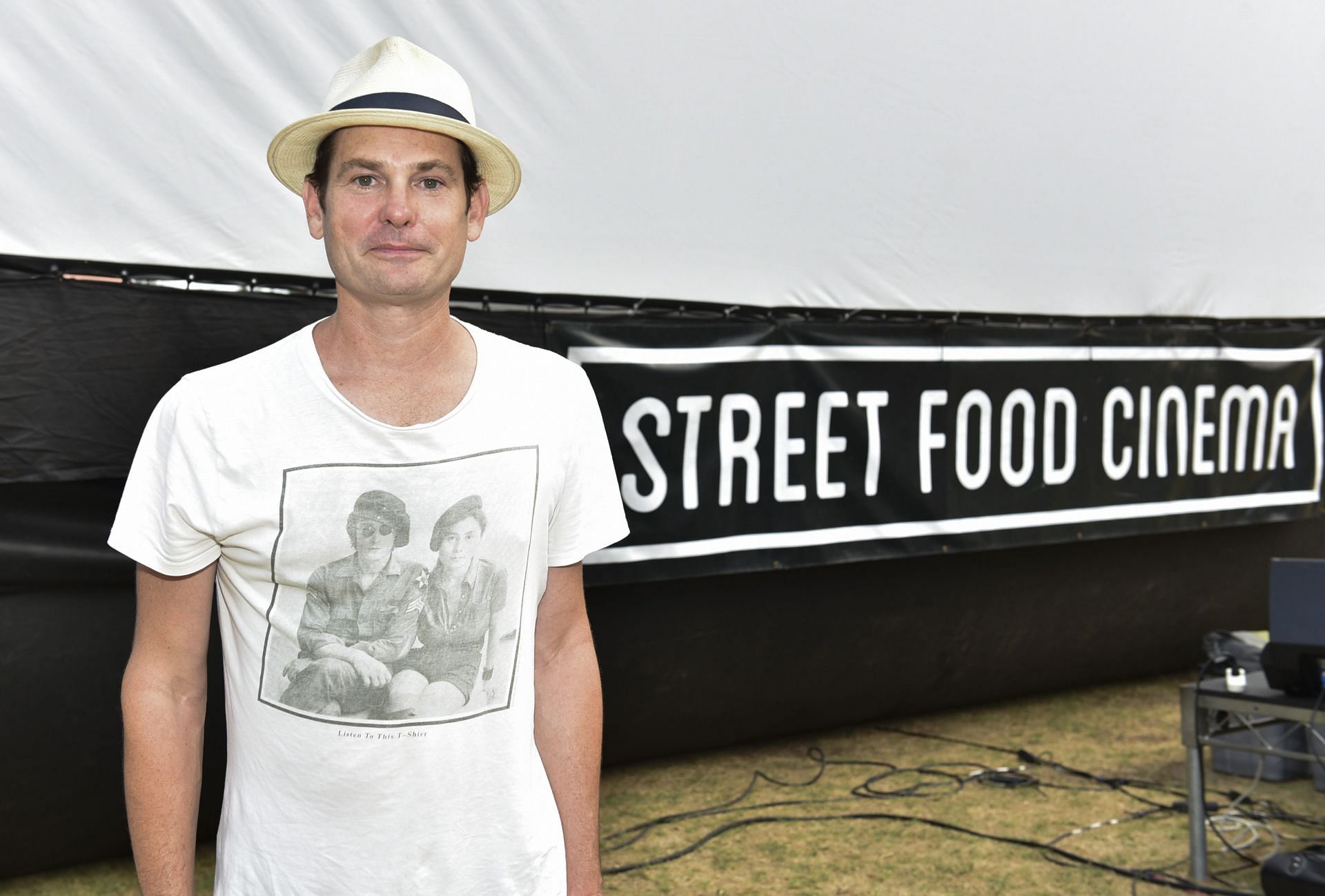 Henry Thomas is Frank Davis (Image via Getty)
